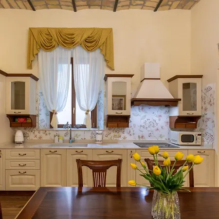 Queens In アパート ローマ